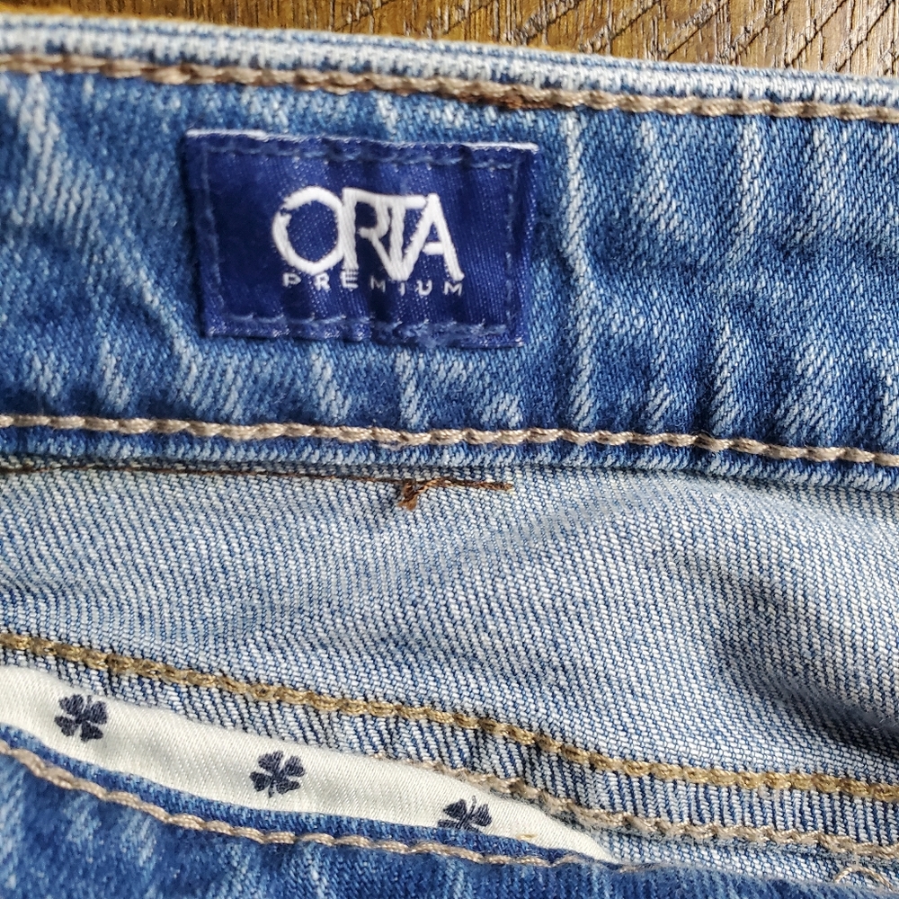 Lucky Brand Light Wash Mid Rise Lolita Skinny Jean - Picture 5 of 5